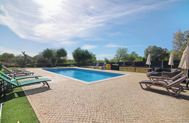 Ferienhaus 'Villa Assumadas' mit Bergblick, WLAN und Klimaanlage