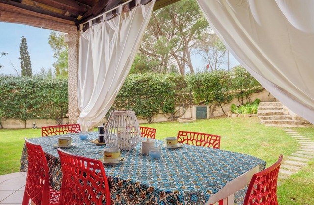 Ferienhaus 'Villa Quattro Cuori' mit privater Terrasse, privatem Garten und Klimaanlage