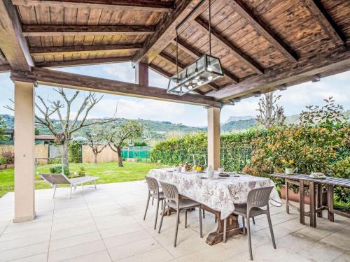 Holiday Home Villa Pardini by Interhome