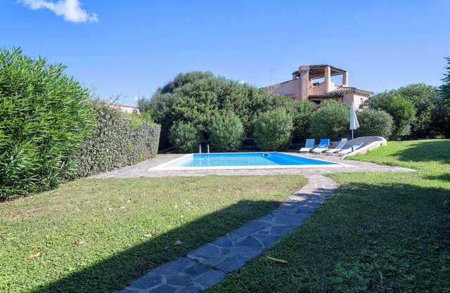 Holiday Home "Villa Rossana" with Shared Pool & Wi-Fi