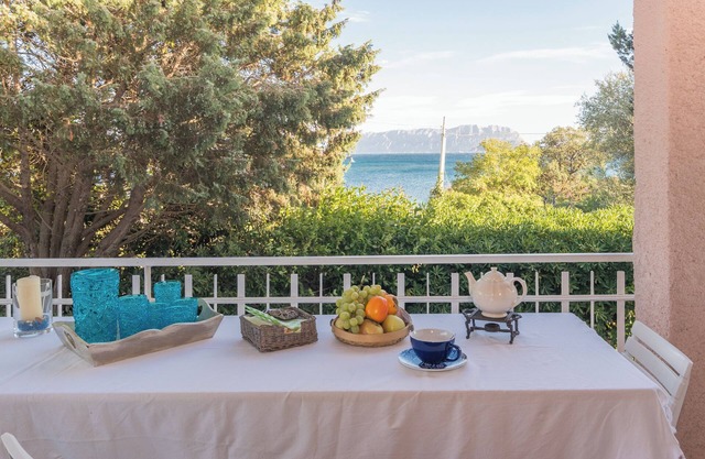 Ferienhaus "Villa Rosa sul Mare" mit Meerblick, Terrassen und WLAN
