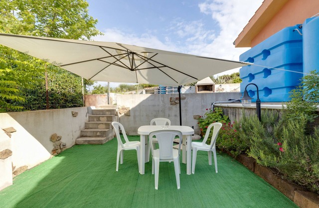 Holiday Home "Villetta Albachiara 49 B" with Sea View, Garden & A/C