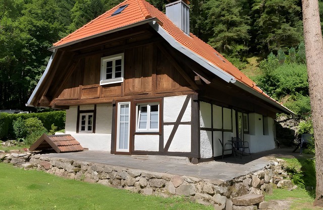 Ferienhaus 'Waldhäusle, 70qm' mit Bergblick, privater Terrasse und WLAN