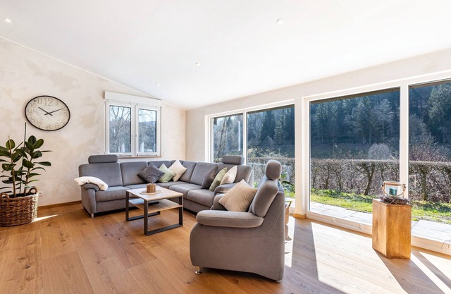 Ferienhaus 'Wiese' mit Privatterrasse, Garten und Wi-Fi