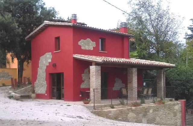 Ferienhaus mit Pool für Familien und Gruppen geeignet