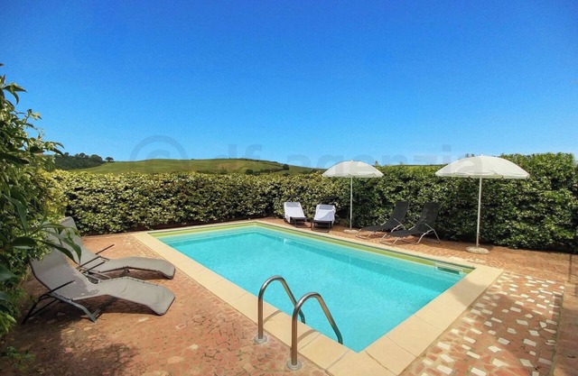 Holiday house in southern Tuscany with private pool