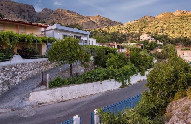 Ferienhaus Finikas für 1 - 5 Personen mit 2 Schlafzimmern - Bauernhaus