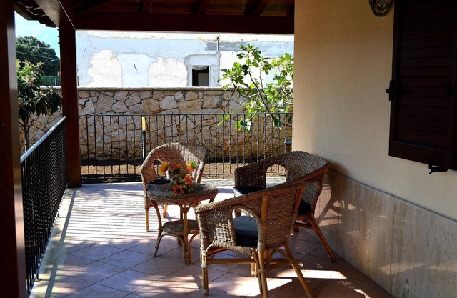 Ferienhaus Alcamo Marina für 1 - 11 Personen mit 5 Schlafzimmern - Ferienhaus