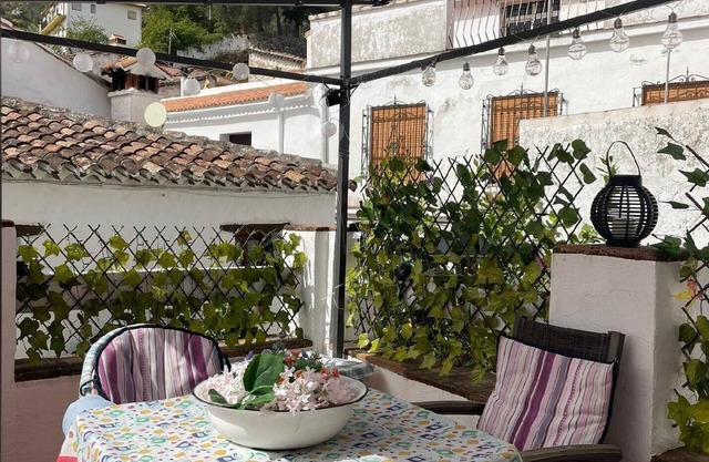 Ferienhaus Benadalid für 1 - 4 Personen mit 3 Schlafzimmern - Ferienhaus