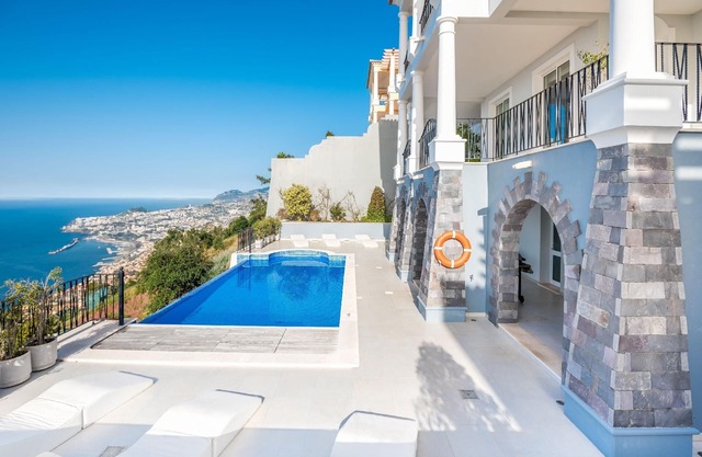Ferienhaus Funchal für 2 - 8 Personen mit 4 Schlafzimmern - Ferienhaus