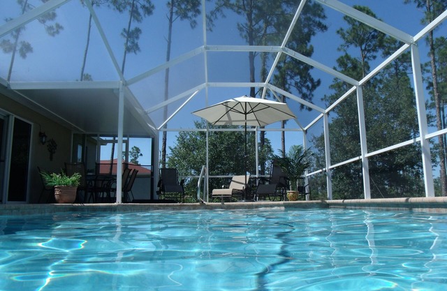 Ferienhaus mit solarbeheizten Pool in Lehigh Acres Nähe Fort Myers