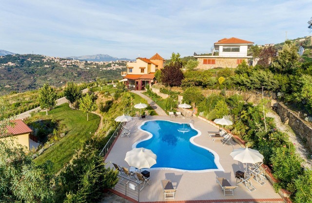 Ferienhaus Laureana Cilento für 1 - 9 Personen mit 4 Schlafzimmern - Ferienhaus