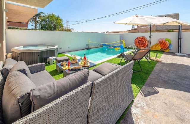Ferienhaus Noto für 1 - 6 Personen mit 2 Schlafzimmern - Doppelhaus