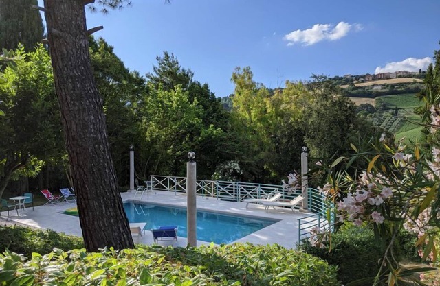 Ferienhaus Porto San Giorgio für 1 - 8 Personen mit 4 Schlafzimmern - Ferienhaus