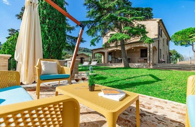 Ferienhaus Pesaro für 1 - 10 Personen mit 4 Schlafzimmern - Ferienhaus