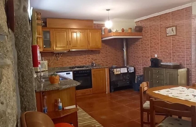 Holiday house Ribeiradio for 1 - 8 persons with 4 bedrooms - Holiday home