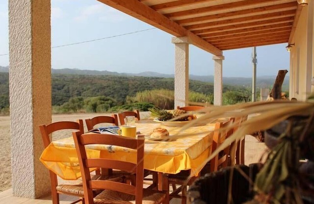 Ferienhaus Santa Teresa di Gallura für 1 - 8 Personen mit 4 Schlafzimmern - Ferienhaus