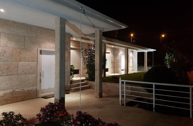 Holiday house Sobreposta for 1 - 10 persons with 5 bedrooms - Holiday home