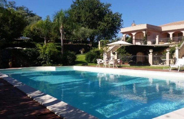 Holiday house Viagrande for 1 - 6 persons with 3 bedrooms - Luxury holiday home