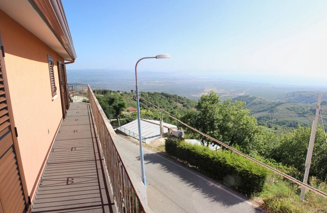 Ferienhaus mit herrlichem Blick auf den Golf von St. Eufemia Lamezia Terme