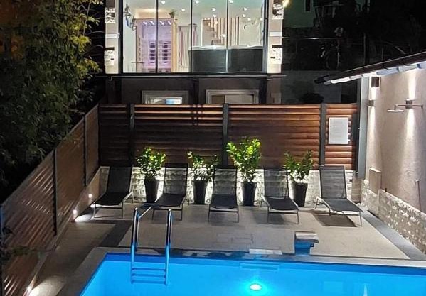 Holiday house with a swimming pool Novi Marof, Zagorje - 21983