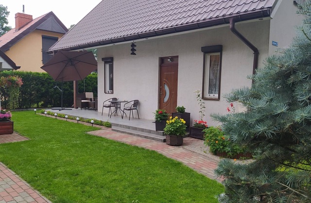 Ferienhaus mit Pool in Morzyczyn