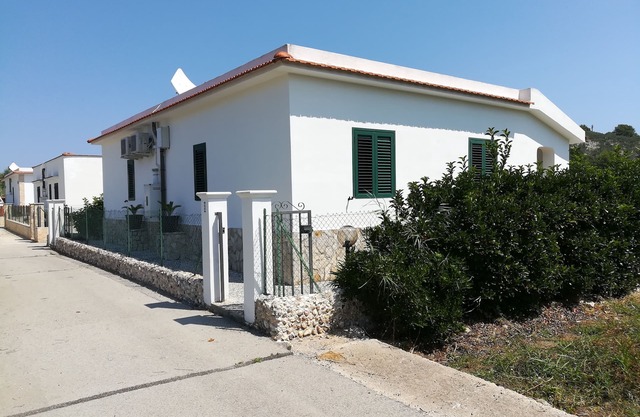 Urlaub in Cottage No. 9 Giovanna Disanti, umgeben von viel Grün in Gargano aVieste