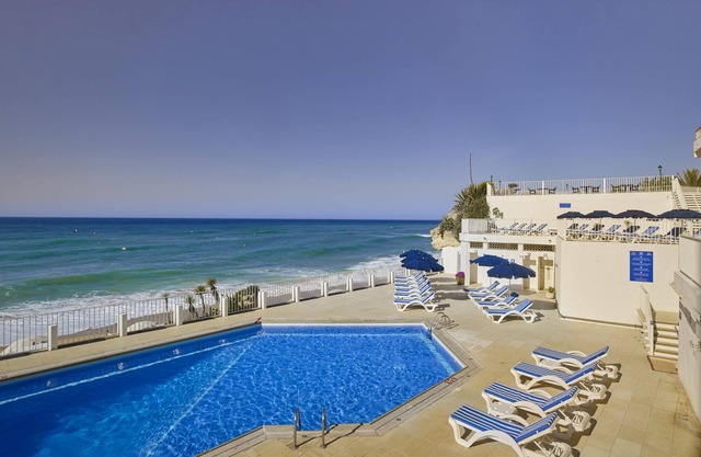 Holiday Inn Algarve - Armacao de Pera, an IHG Hotel