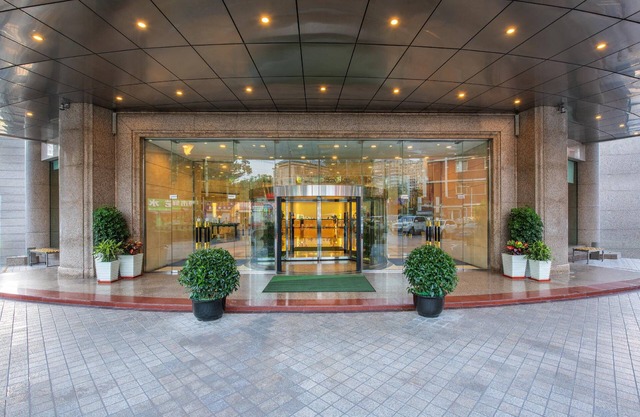 Holiday Inn Beijing Chang An West by IHG