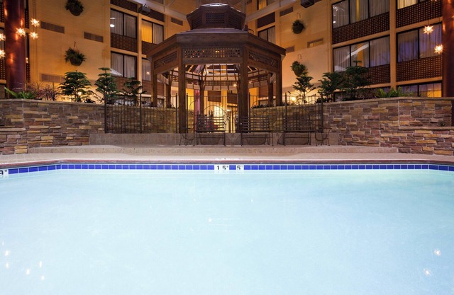 Holiday Inn Bloomington Airport South Mall Area by IHG