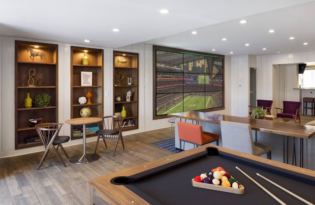 Holiday Inn : Bloomington W MSP Airport Area by IHG