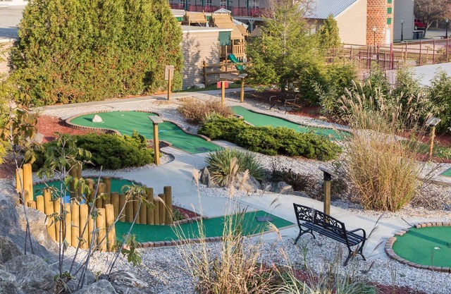 Holiday Inn Club Vacations Oak n’ Spruce Resort in the Berkshires by IHG