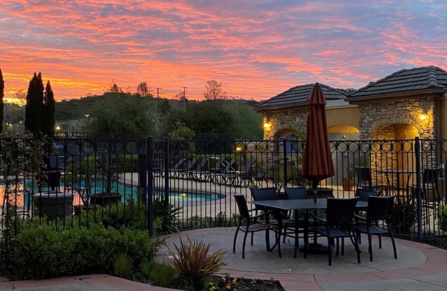Holiday Inn Express Hotel & Suites El Dorado Hills by IHG