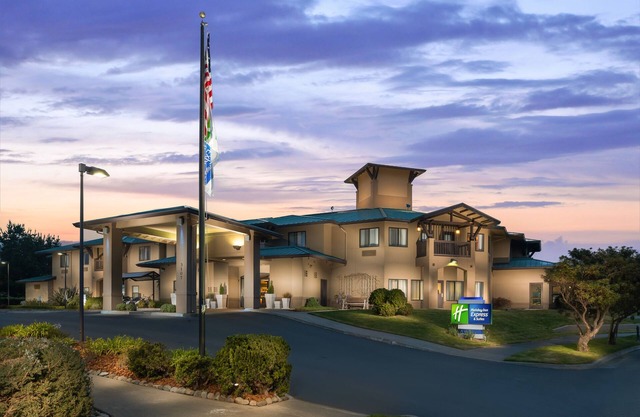 Holiday Inn Express Arcata / Eureka - Airport Area by IHG
