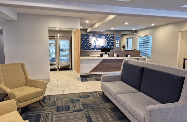 Holiday Inn Express by IHG