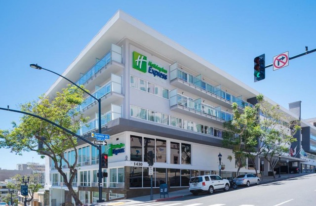 Holiday Inn Express - Downtown San Diego by IHG