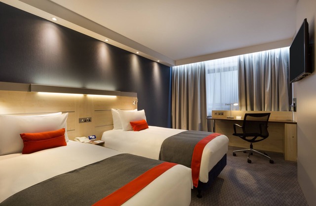 Holiday Inn Express Folkestone - Channel Tunnel by IHG