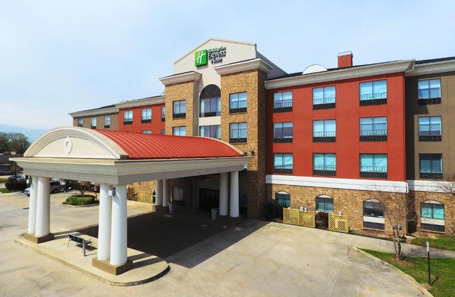 Holiday Inn Express Hotel & Suites Baton Rouge -Port Allen by IHG
