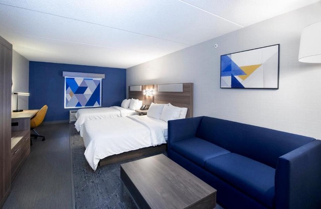 Holiday Inn Express Hotel & Suites Waterloo - St. Jacobs Area by IHG