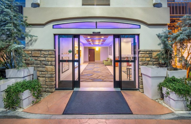Holiday Inn Express Hotel & Suites Bishop by IHG