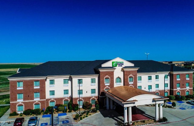 Holiday Inn Express Hotel & Suites Pampa by IHG