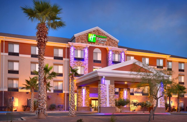 Holiday Inn Express Hotel & Suites El Paso I-10 East by IHG