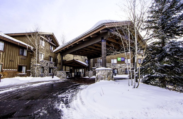 Holiday Inn Express Hotel & Suites Park City by IHG