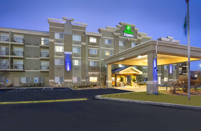 Holiday Inn Express - Layton by IHG