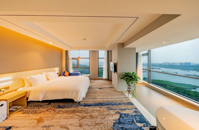Holiday Inn Express Linyi Riverside by IHG