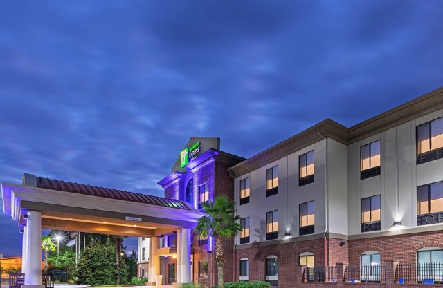 Holiday Inn Express Picayune-Stennis Space Center by IHG