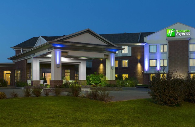 Holiday Inn Express Quebec City - Sainte Foy by IHG