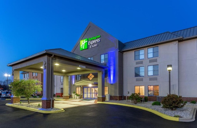 Holiday Inn Express Scottsburg by IHG