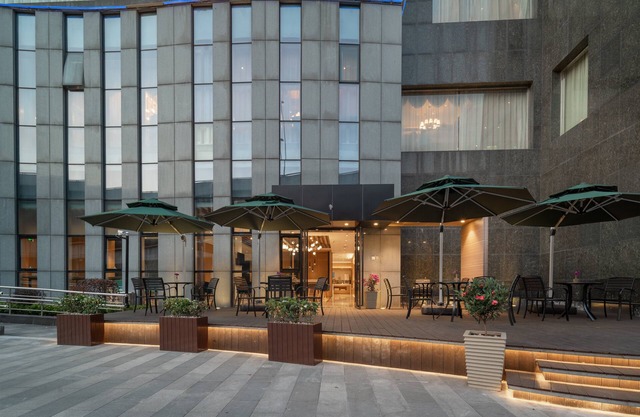 Holiday Inn Express Shanghai Jinqiao Central by IHG