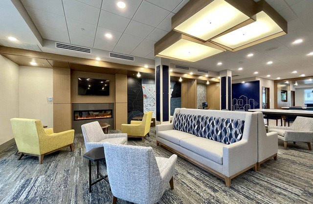 Holiday Inn Express & Suites Ft. Smith Airport by IHG